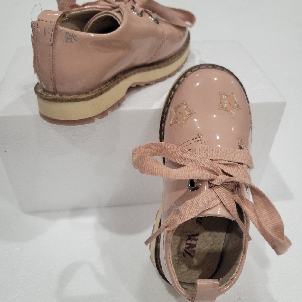 Zara Blush/ pink patent leather baby shoes -SZ22 (5)
